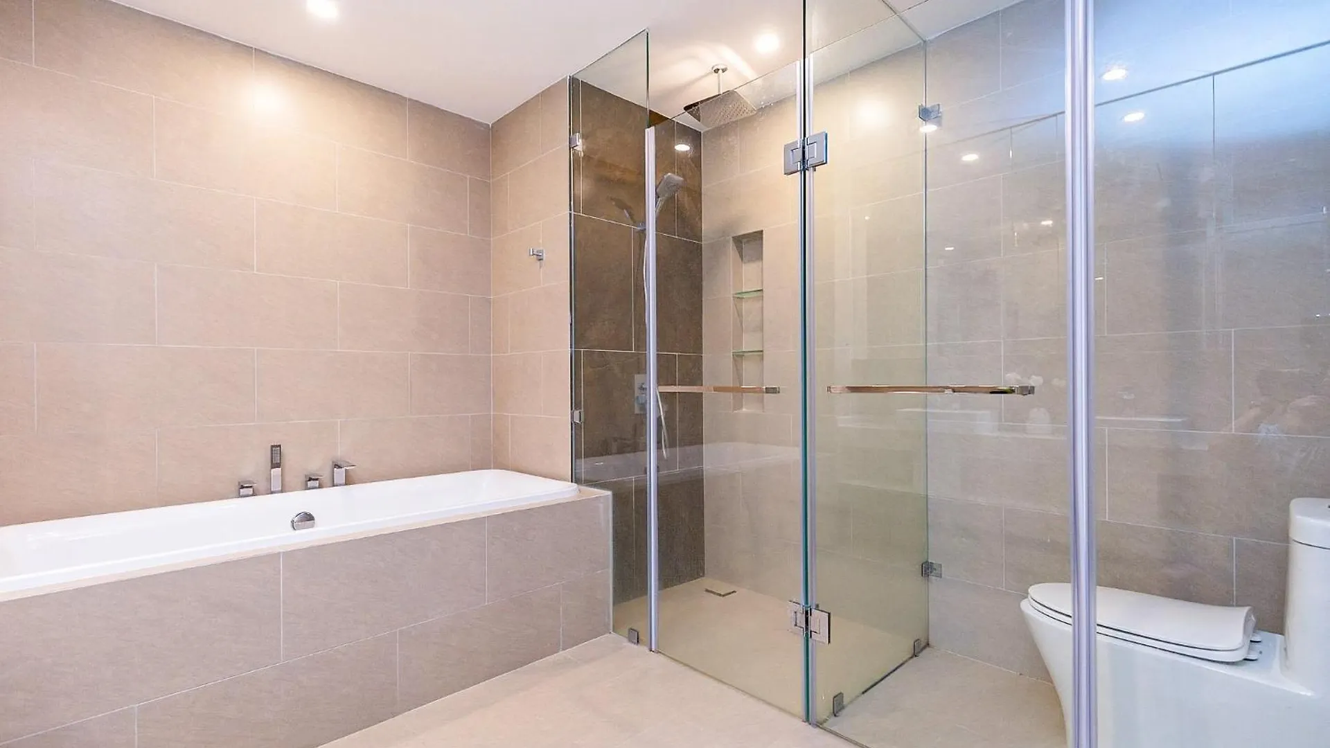 The Song Apartment Vung Tau-Swimming Pool-Near Beach Vietnam